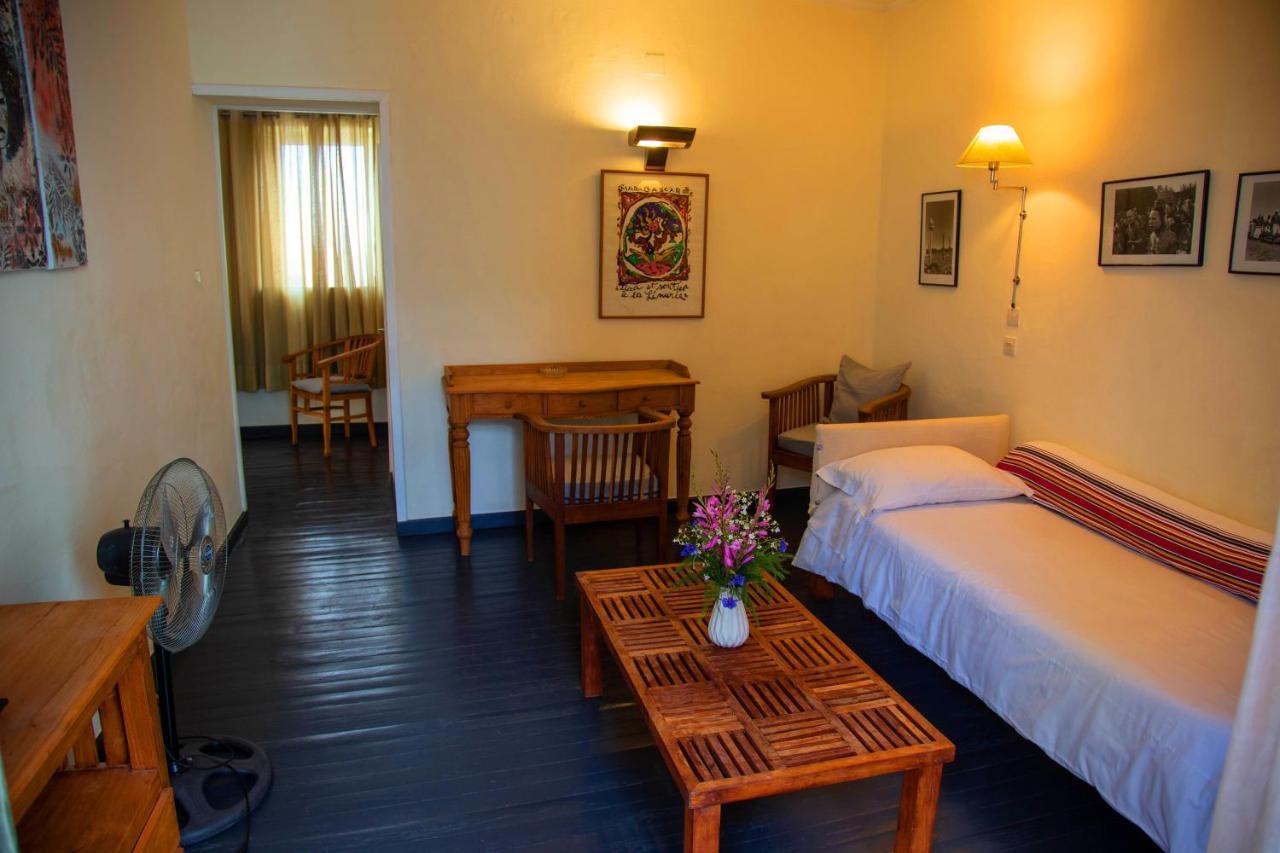Hotel La Villette Antananarivo Exterior photo
