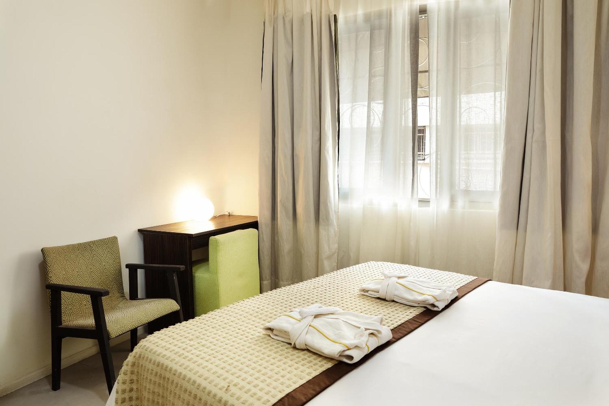 Hotel La Villette Antananarivo Exterior photo